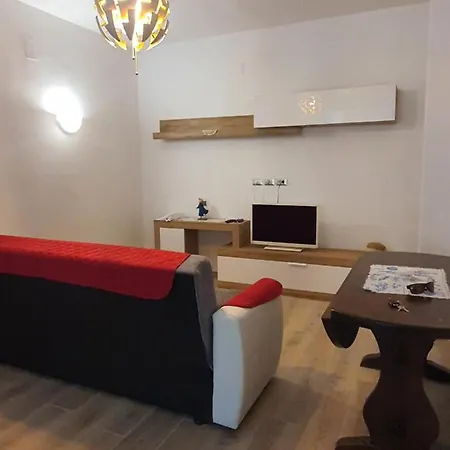 Casa Mirella شقة
